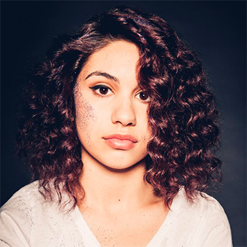Біографія Alessia Cara