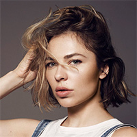 Біографія Nina Kraviz