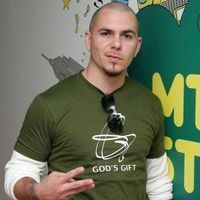 Біографія Pitbull