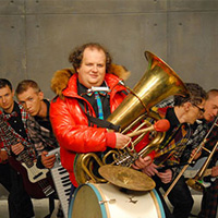 Біографія ТиК