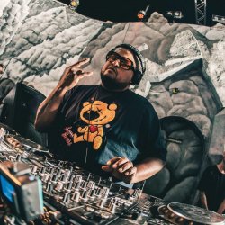 Обкладинка DJ Deeon - Keep Breathin