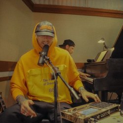 Обкладинка mgk - Empty Out Your Pockets (Juice WRLD)