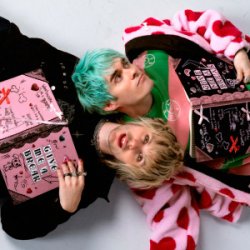 Обкладинка Michael Clifford - give me a break! (Feat. Waterparks)