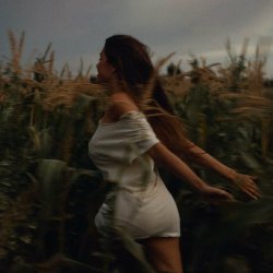 Обкладинка Madison Beer - Sweet Relief