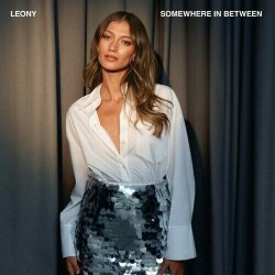 Обкладинка Leony - Somewhere in Between
