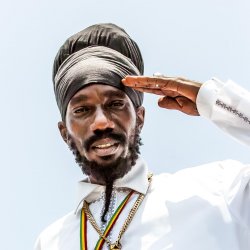 Обкладинка Sizzla - One Love (Unite Remix)