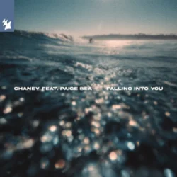 Обкладинка CHANEY & Paige Bea - Falling Into You