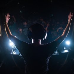 Обкладинка Headhunterz & Skytech - Kundalini (Extended Mix)