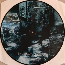 Обкладинка Aghast View - Truthlike (Found Amplitude Remix By In Strict Confidence)